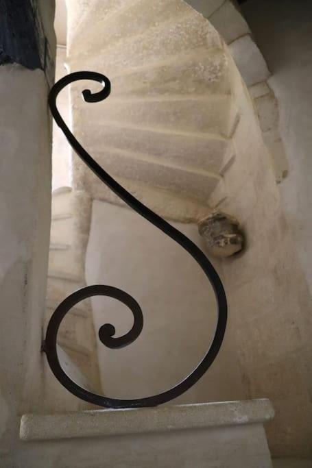 Апартаменты Uzes Centre Quartiers Des Arts Charme De L'Ancien Экстерьер фото